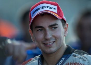 Lorenzo Sabet Penghargaan Khusus dalam Acara FIM
