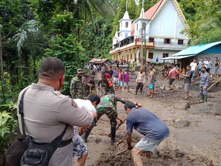 Kodim 1301/Sangihe Gerak Cepat Pemulihan Pasca Banjir Bandang Sitaro
