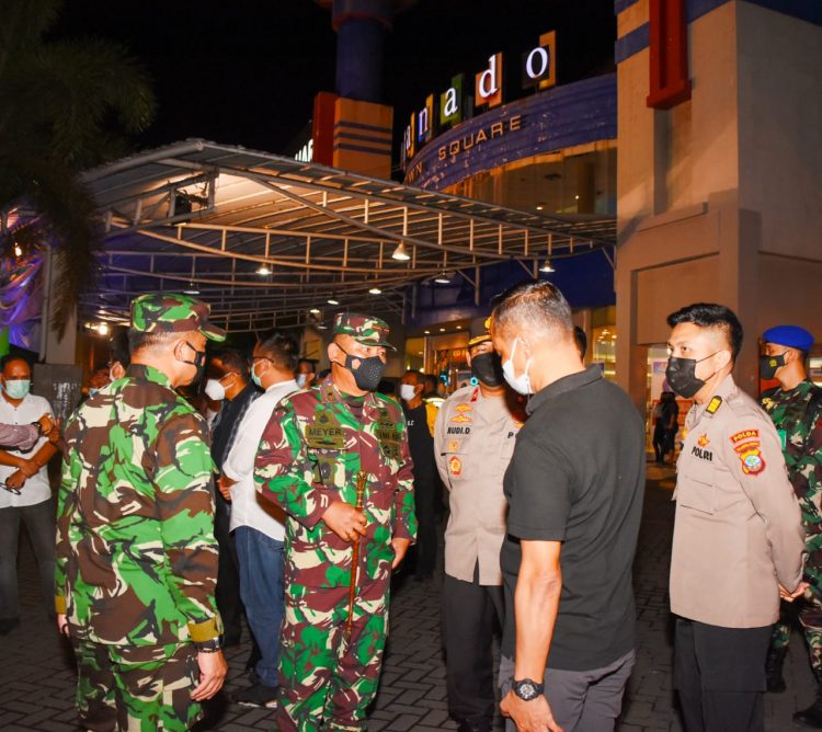 Danrem 131/Santiago dan Forkopimda Sulut Tinjau Pos Pengamanan Jelang Idul Fitri