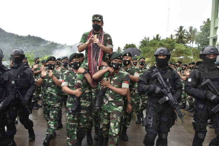Pangdam XIII/Merdeka Bertandang Markas Yonif Raider 712/Wiratama