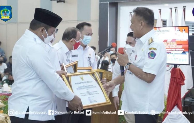 Pemkab Bolsel Dapat Penghargaan Paritrana Award 2021