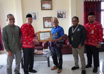 Pemkab Bolsel dapat Piagam Penghargaan dari Kementerian LHK