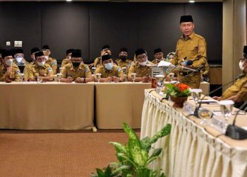 Bupati Iskandar Kamaru Tegaskan OPD Harus Teliti saat Mengumumkan RUP