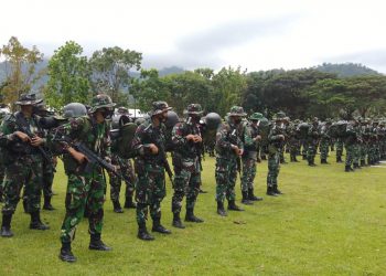 450 Prajurit Batalyon Armed 19-105/Tarik Bogani Berangkat Amankan Perbatasan RI-Malaysia