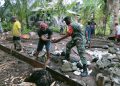 Pengabdian TNI AD di Perbatasan Utara Indonesia, Bantu Warga Miangas Membangun Rumah