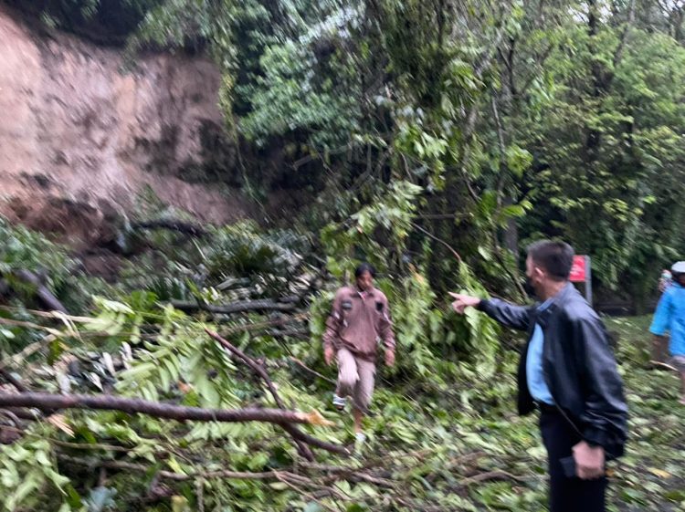 Korban Longsor di Paal Dua Meninggal, Sempat Dievakuasi Gunakan Mobil Dinas Danrem 131/Santiago