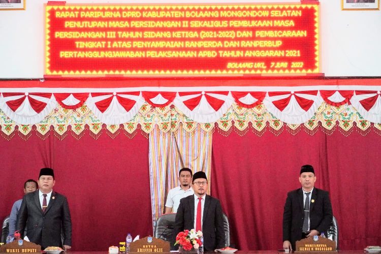 DPRD Bolsel Gelar Dua Agenda Paripurna
