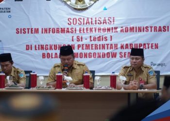 Buka Sosialiasi SI Ledis, Wabup Bolsel: Tingkatkan Kinerja Pelayanan Administrasi