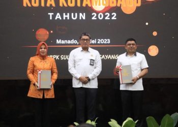 Walikota, Ir. Hj. Tatong Bara Terima Opini WTP ke-10 Kali Berturut Turut