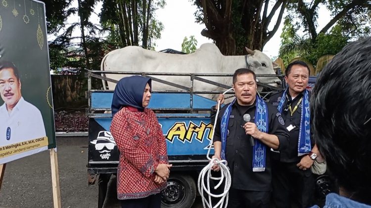 Kunker di Kotamobagu, Kementan Beri Bantuan Petani