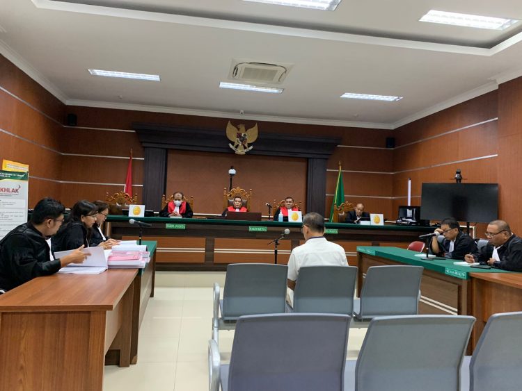 Mantan Ketua DPRD dan Pegawai PDAM Manado Jalani Sidang Tuntutan