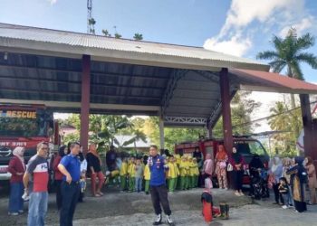 Damkar Kotamobagu Gelar Edukasi Terkait Apar untuk Anak Usia Dini