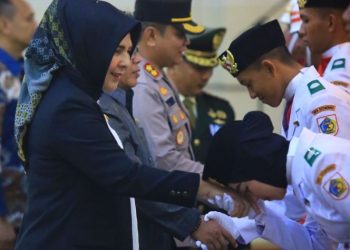 Walikota Lantik dan Kukuhkan 36 Anggota Paskibraka Kotamobagu Tahun 2023
