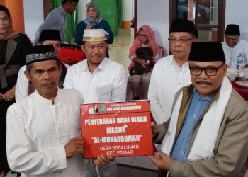 Limi Mokodompit Safari Ramadan di Poigar