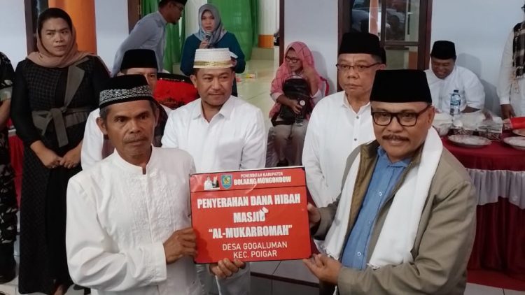 Limi Mokodompit Safari Ramadan di Poigar