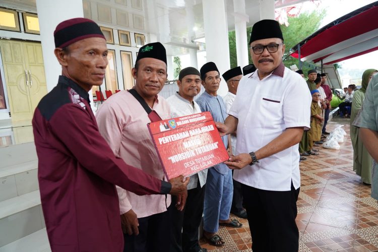 Buka Puasa Bersama Pemkab dan Masyarakat Bolmong Penuh Rasa Kebersamaan