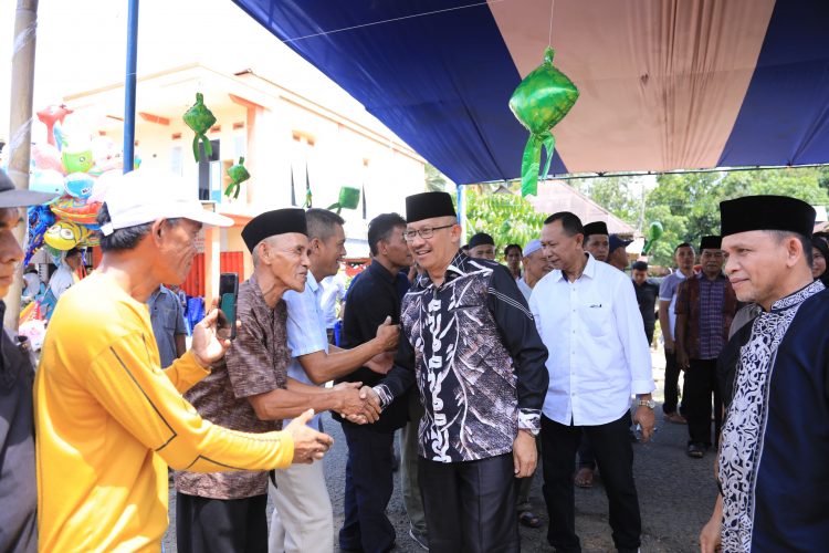 Pj Wali Kota Kotamobagu Berhari Raya Ketupat dan Halal Bi Halal di 3 Lokasi