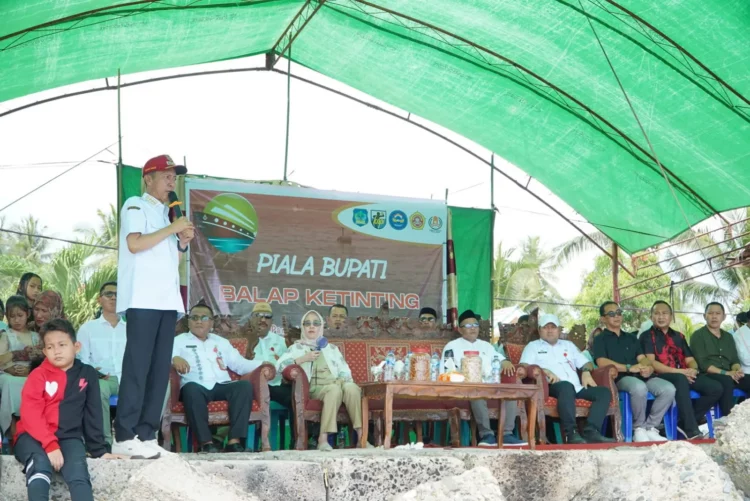 Bupati Bolsel Buka Lomba Balap Katinting, Meriahkan Gebyar Ketupat