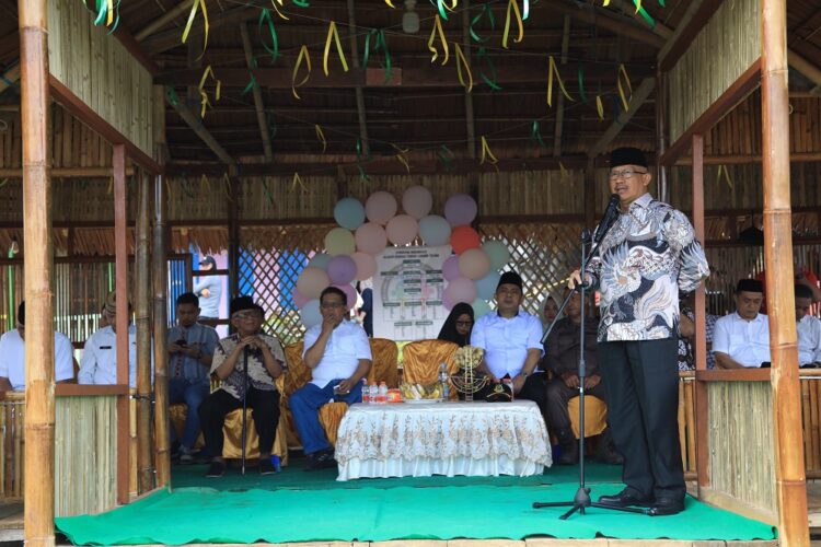 Genggulang dan Gogagoman Selenggarakan Hari Raya Ketupat