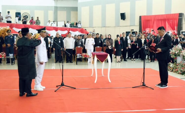 Gubernur Sulut Lantik Jusnan Mokoginta Sebagai Pj Bupati Bolmong