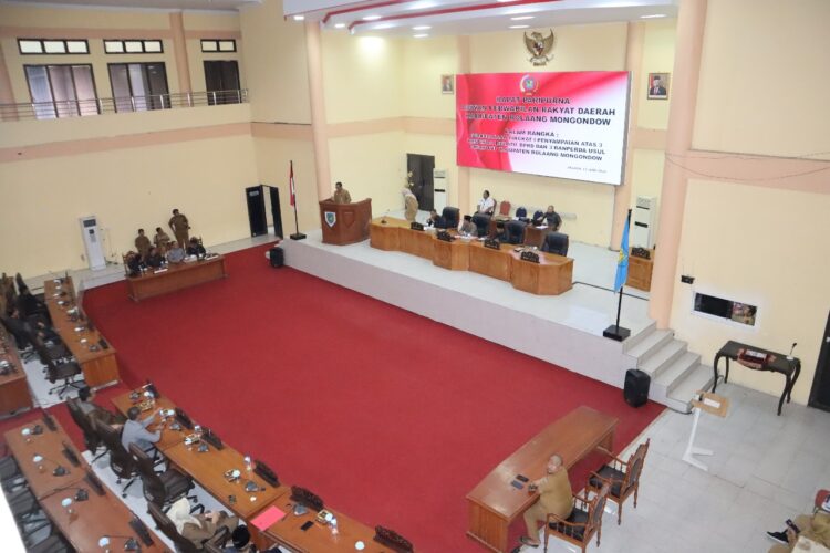 DPRD Bolmong Gelar Paripurna Pembicaraan Tingkat 1 tentang Ranperda Inisiatif dan Usulan Eksekutif