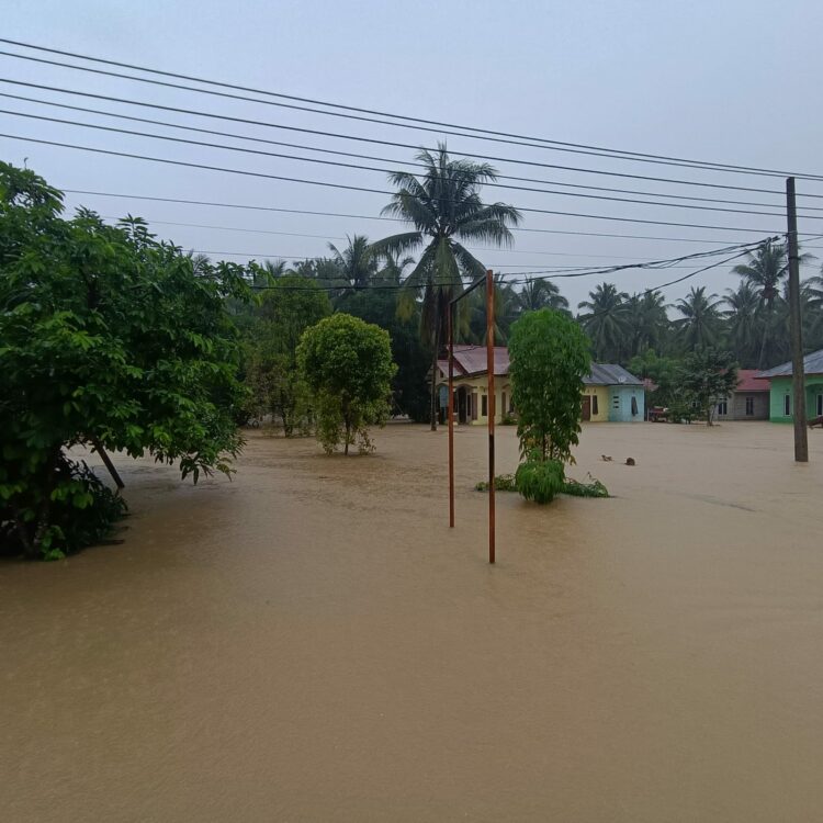 Hujan Deras Semalam, Tiga Kecamatan di Bolsel Diterjang Banjir
