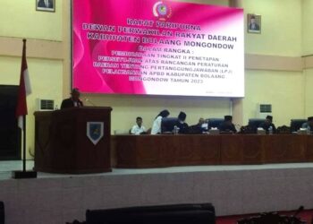 Rapat Paripurna DPRD Bolmong Tetapkan Persetujuan LPJ APBD 2023