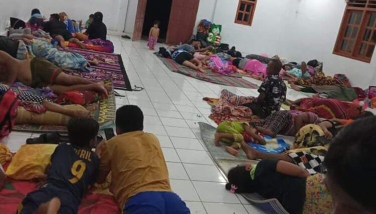 Jadi Salah Satu Lokasi Pengungsian, Kapitalau Herlin Tahulending Alih Fungsikan Kantor Kampung dan BPU