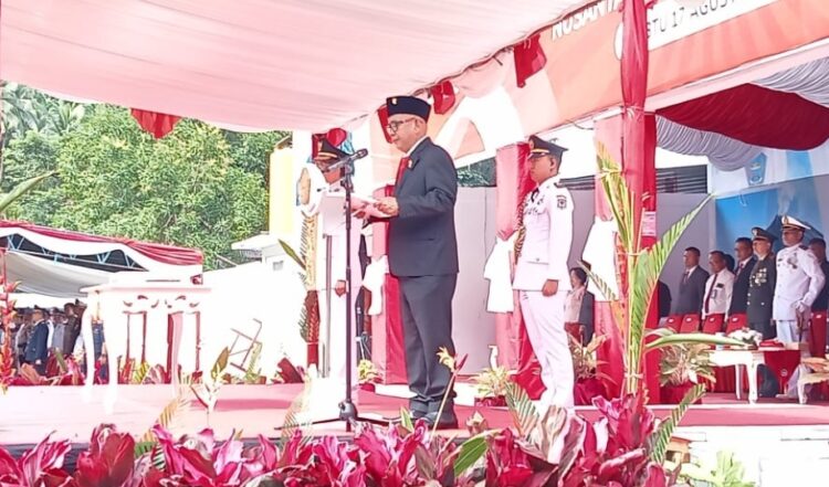 Usai Baca Teks Proklamasi, Ketua DPRD Beber Bukti Kabupaten Sitaro Tidak Kalah Jauh Dengan Daerah Lebih Dulu Otonom
