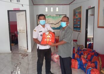 Pemerintah Kampung Kisihang Salurkan Bantuan Bagi Pengungsi