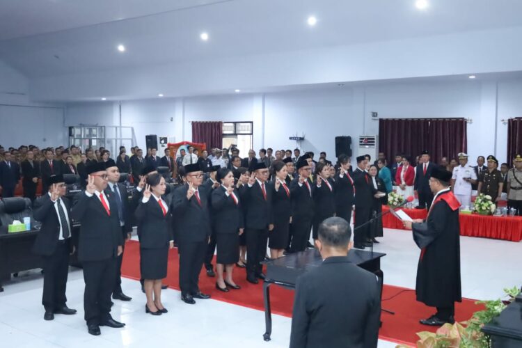 20 Anggota DPRD Sitaro Periode 2024-2029 Dilantik, PDI Masih Mendominasi Perolehan Kursi