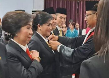 Eks Direktur RSUD Tagulandang dr Vanny Tamansa Dilantik Sebagai Anggota DPRD Sitaro