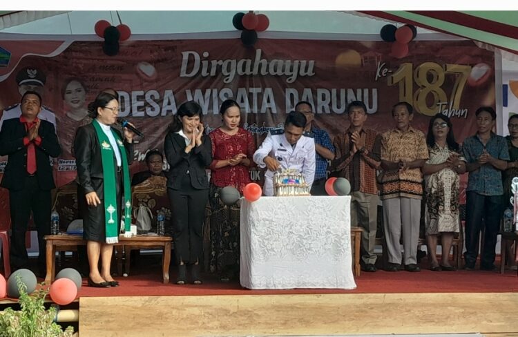 Hukum Tua Ruddy B Jacobus Bikin Sejarah Baru, Desa Darunu Rayakan HUT ke-187