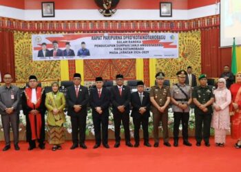 Pj Walikota Kotamobagu Hadir Pelantikan Anggota DPRD 2024-2029