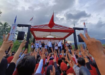 Kampanye di Pintim, Pasangan IDEAL Janji Hotmix Jalan Perkebunan