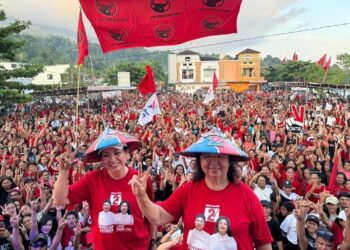 Ribuan Massa 5 Kelurahan di Sitim Padati Kampanye YesTo, Kaum Milenial: Ibu Eva Sudah Berbuat