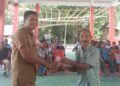 Kapitalau Apengsala Rulans Makalare Salurkan Bantuan Tunai Senilai Rp25,2 Juta, Ini Pesannya