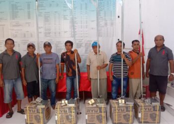 Ternyata Bukan Hanya Petani, Pemerintah Kampung Tulusan Juga Beri Bantuan Kepada Para Nelayan