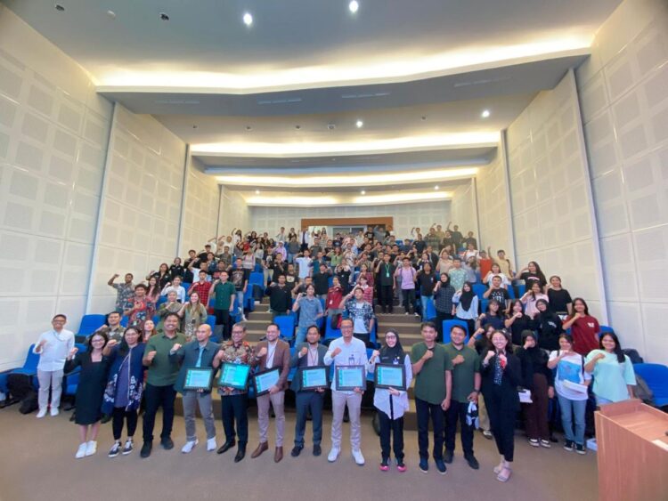 Gelar IYEC 2024 di Unsrat Manado, PEI Dorong Peran Pemuda Hadapi Tantangan Global Melalui Solusi Lokal