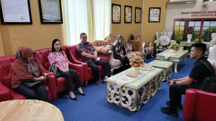 DPRD Bolmong Kunjungi DPRD Kota Gorontalo Bahas Aturan Larangan Rekrutmen Honorer