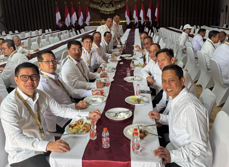 Bupati Iskandar Kamaru Ikut Retret di Magelang