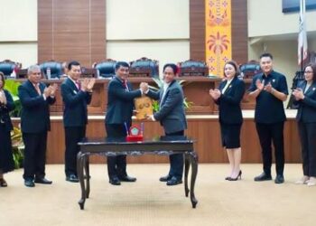Gubernur YSK Hadiri Rapat Paripurna DPRD Sulut, Tegaskan Komitmen Sinergi dan Transparansi Daerah