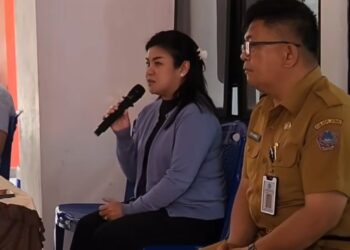 Bupati Chyntia Kalangit Kembali Temui Warga Korban Erupsi Gunung Ruang: Kami Tidak Akan Pernah Lepas Tangan