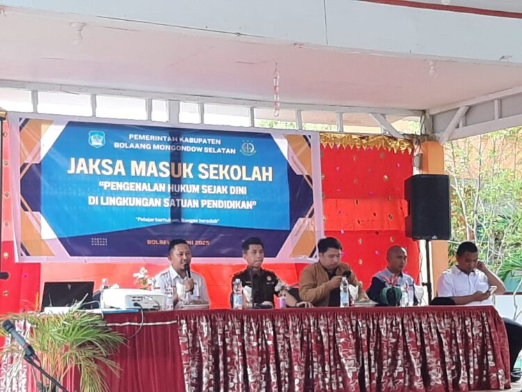 Disdikbud Bolsel dan  Kejari Kotamobagu  Beri Edukasi Hukum kepada Pelajar Melalui Program JMS
