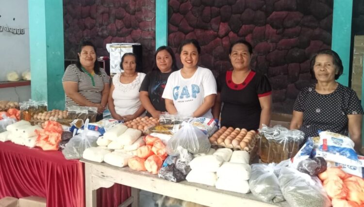 Dukung UMKM Kuliner Rumahan, Pemerintah Kampung Botto Salurkan Bantuan Bahan Produksi