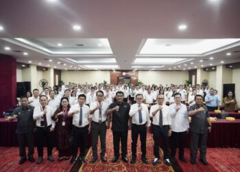 Gubernur YSK Paparkan Visi Pembangunan Sulut di Kuliah Umum Unsrat