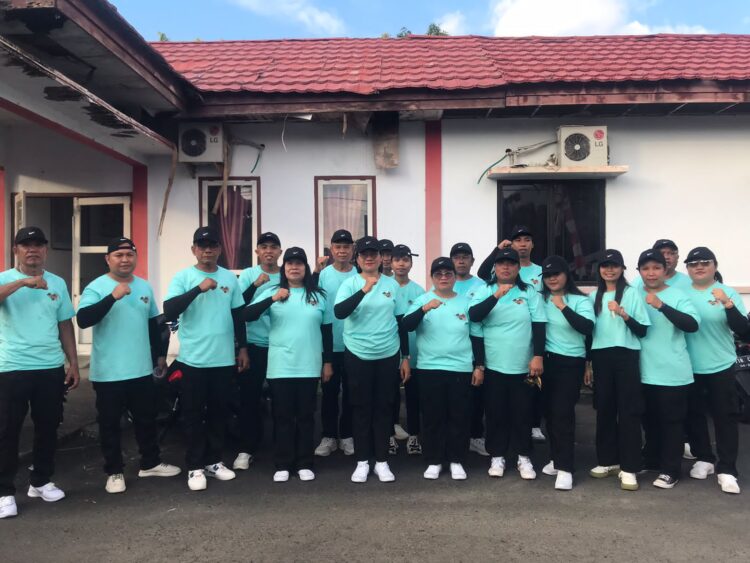 Tim Gerak Jalan Kampung Mahangiang Turut Meriahkan Perayaan HUT Proklamasi