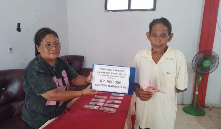 20 KPM di Kampung Mahangiang Terima BLT, Kapitalau: Pake Untuk Kebutuhan Bukan Ikut Keinginan