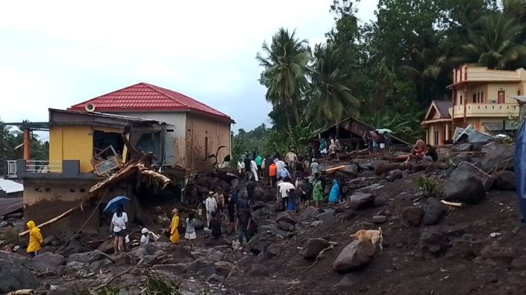 Gerak Cepat, Pasca Banjir Bandang Bupati Chyntia Langsung Tetapkan Status Tanggap Darurat Bencana Selama 14 Hari